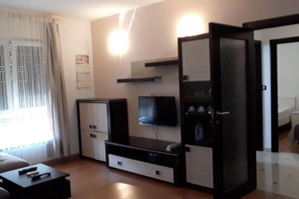 Apartman Franko - Uz Parking Пула Екстериор снимка