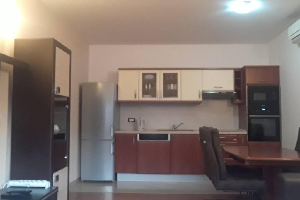 Apartman Franko - Uz Parking Пула Екстериор снимка