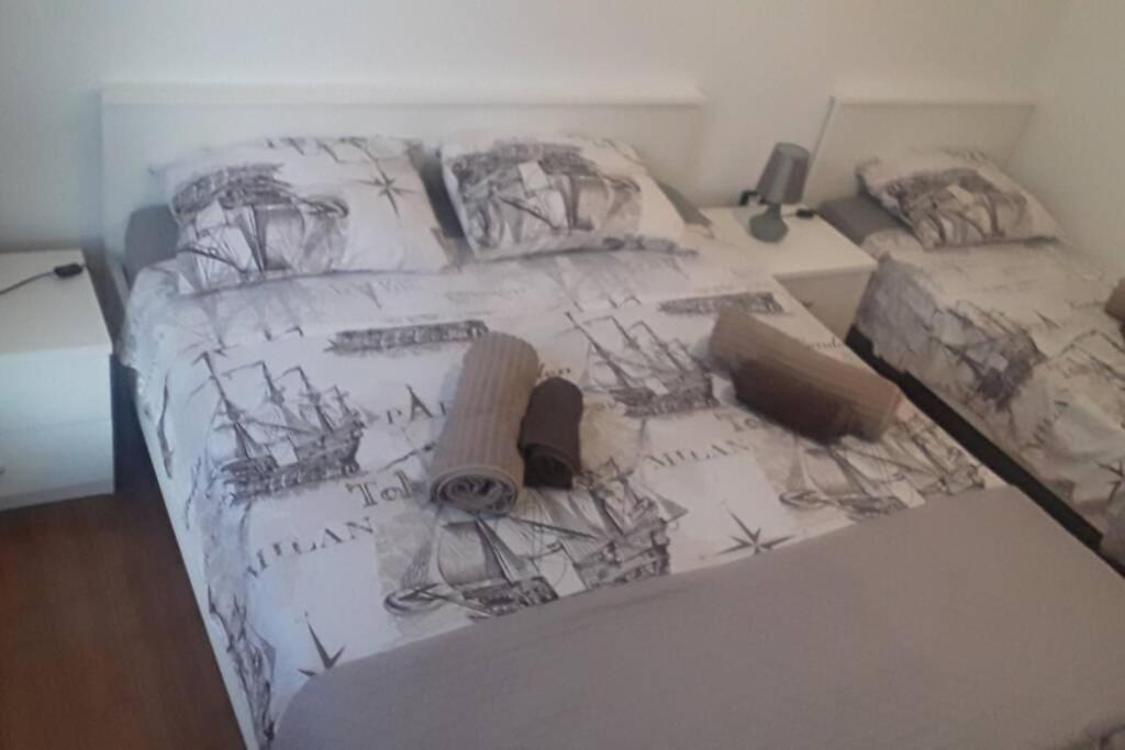 Apartman Franko - Uz Parking Пула Екстериор снимка